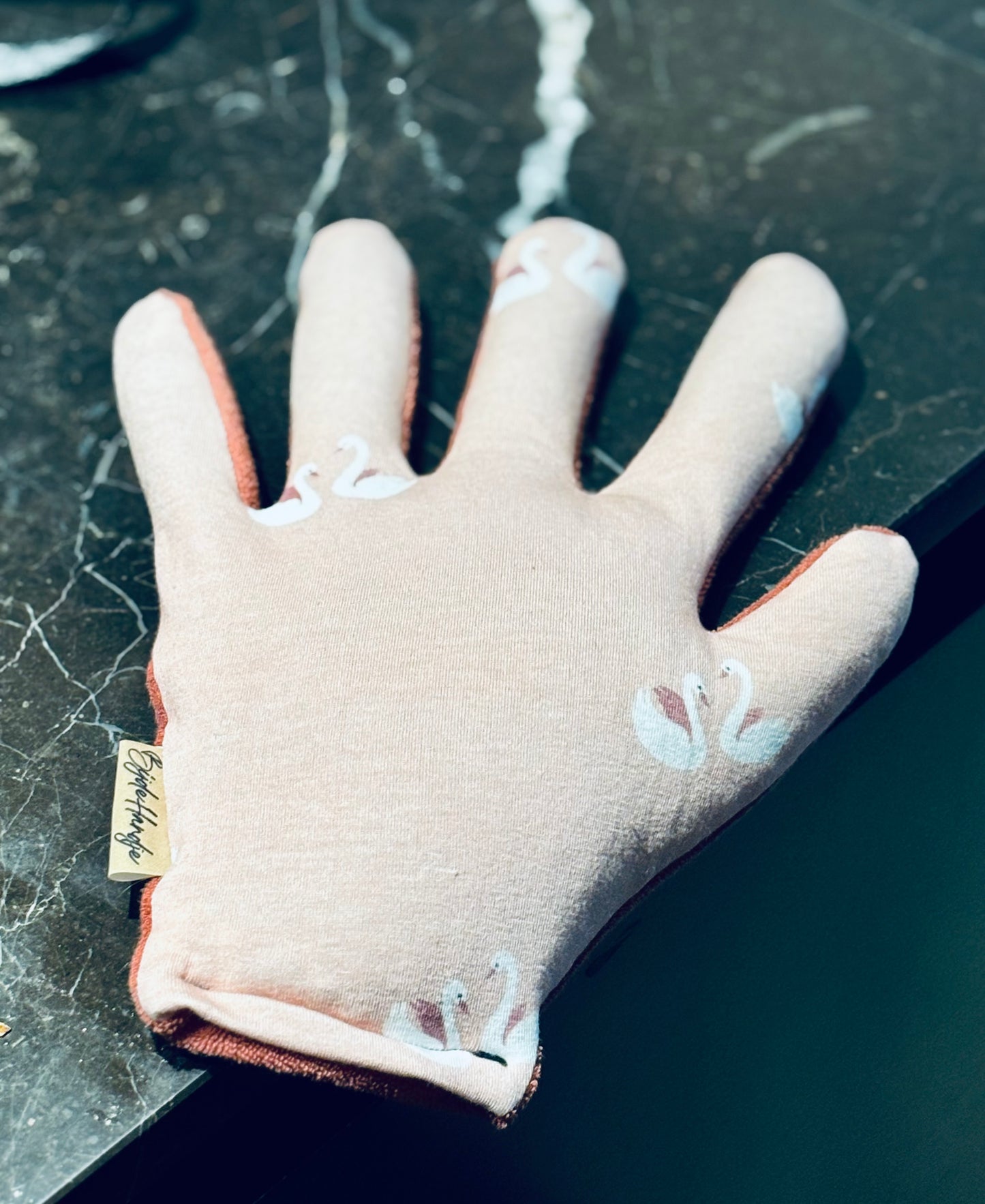 BijdeHandje | ZWANENLIEFDE