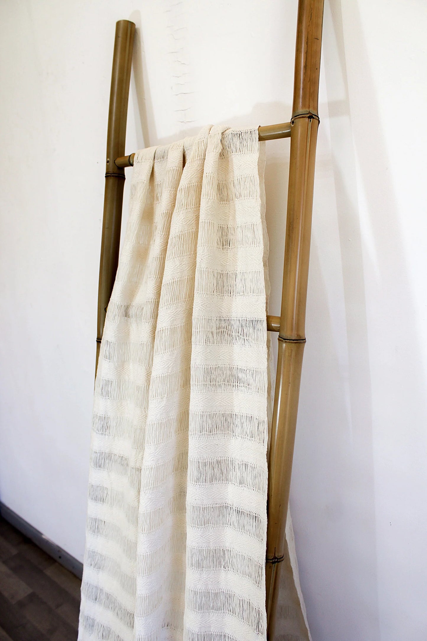 Rebozo | FRAYED CREAM - Open weave